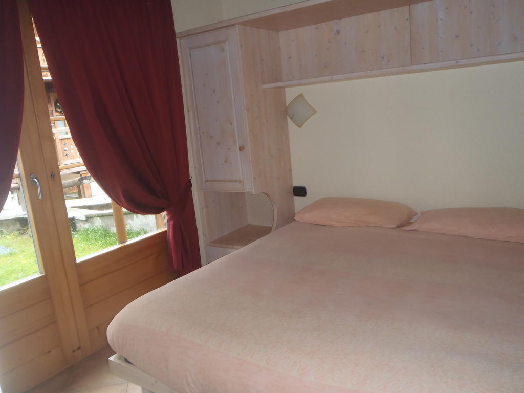 Baita La Broina Apartment Livigno Room photo